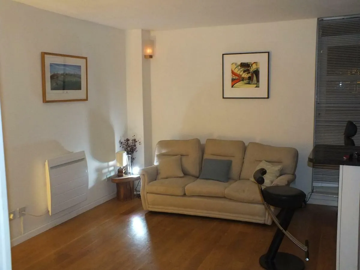 Rotherhithe Apartment Near Park And River London